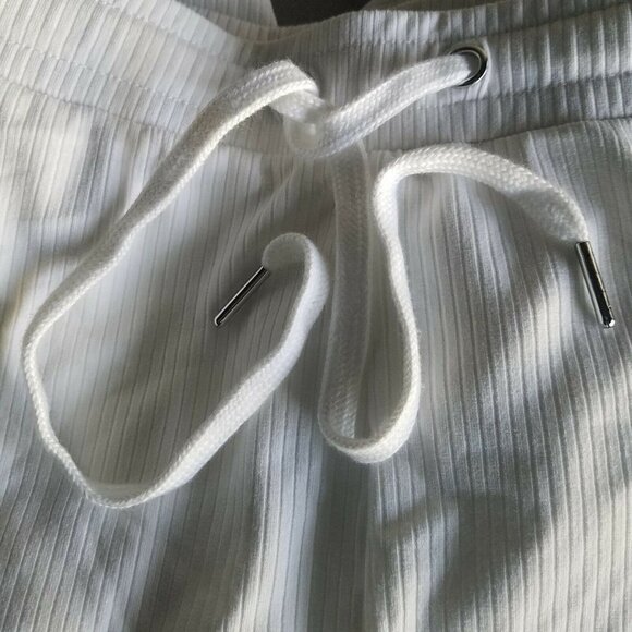 Women's INC Sweatpants. Size Small. - Picture 11 of 11